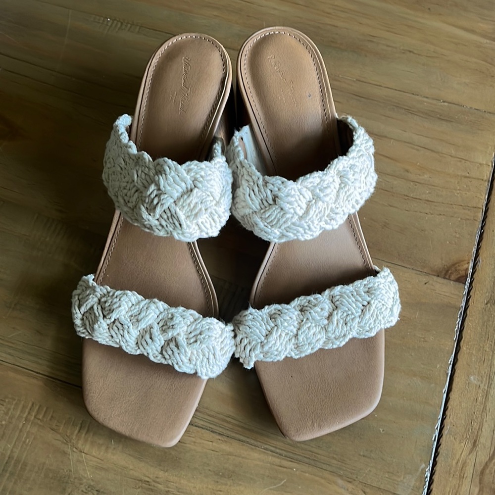 Universal Thread Beige Braided Strap Heeled Sandals